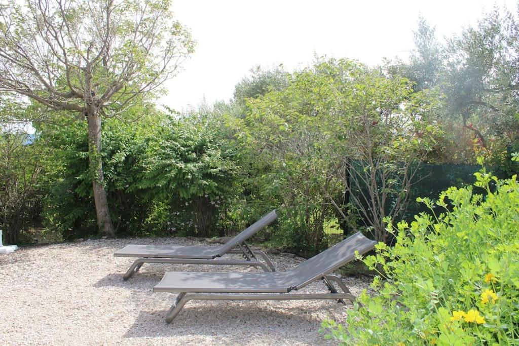 Villa Bastidon avec piscine Gordes Lubéron Extérieur photo